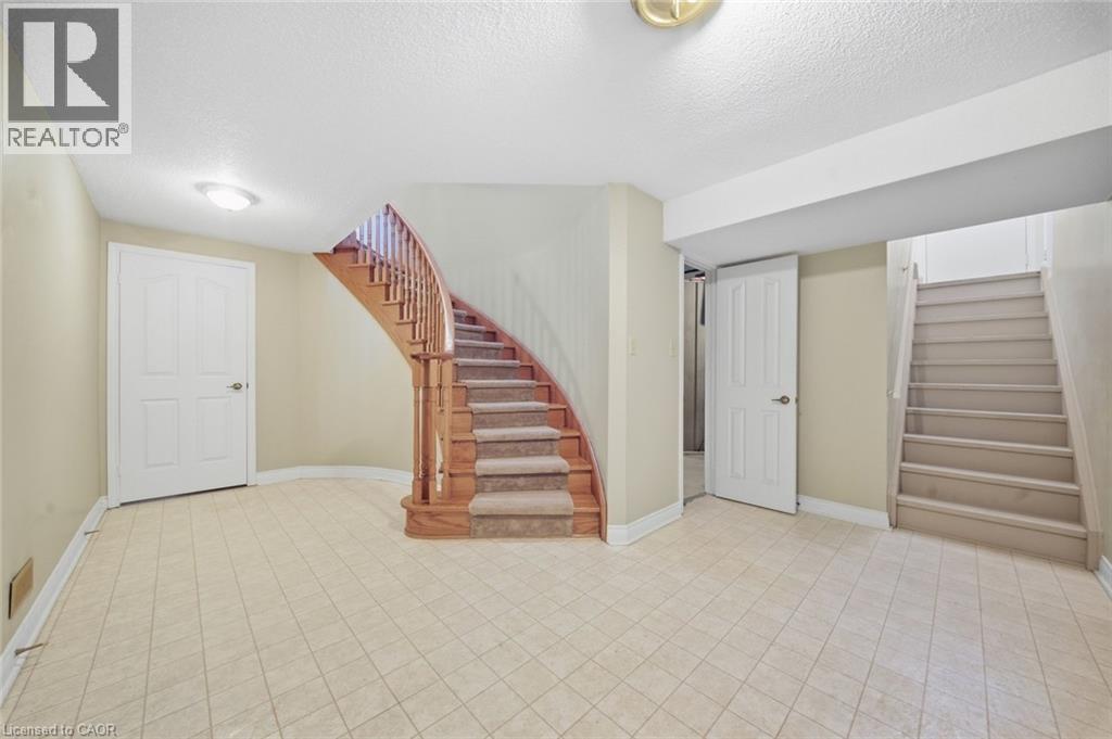 5282 Giacco Court, Mississauga, Ontario  L5M 3T1 - Photo 30 - 40865784