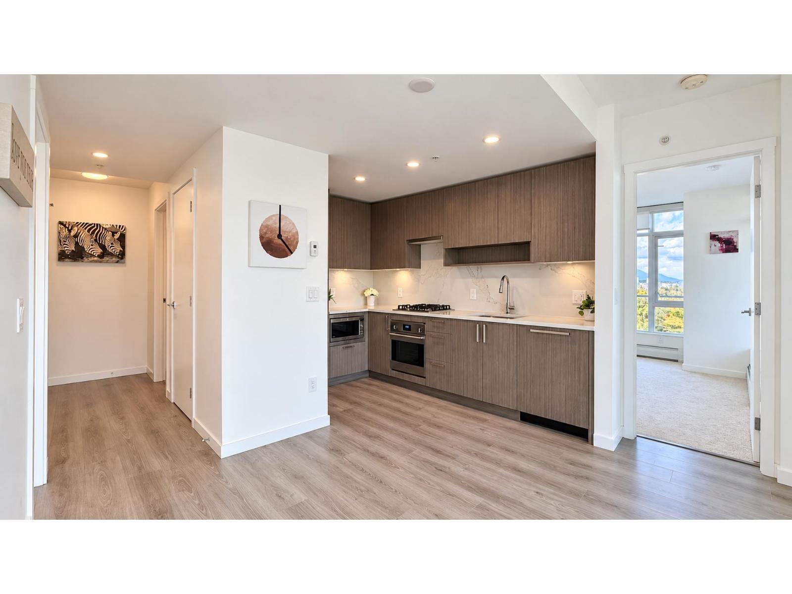 605 13350 Central Avenue, Surrey, British Columbia  V3T 0S1 - Photo 5 - R3169404