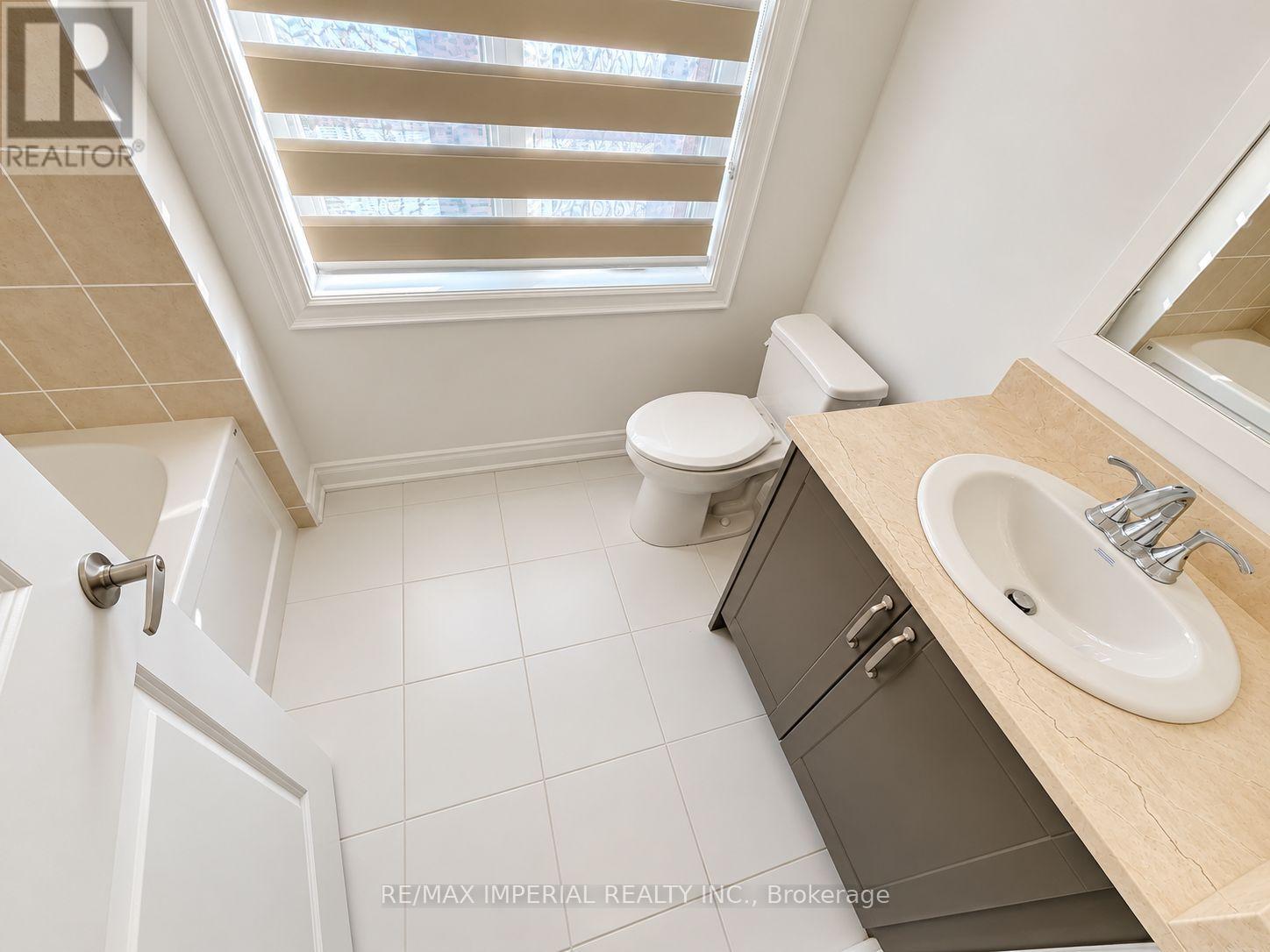 185 - 70 Lunar Crescent, Mississauga, Ontario  L5M 2R4 - Photo 27 - W13823192