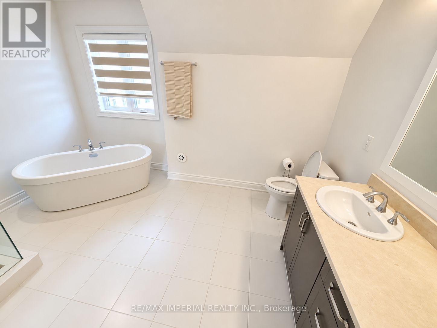 185 - 70 Lunar Crescent, Mississauga, Ontario  L5M 2R4 - Photo 28 - W13823192