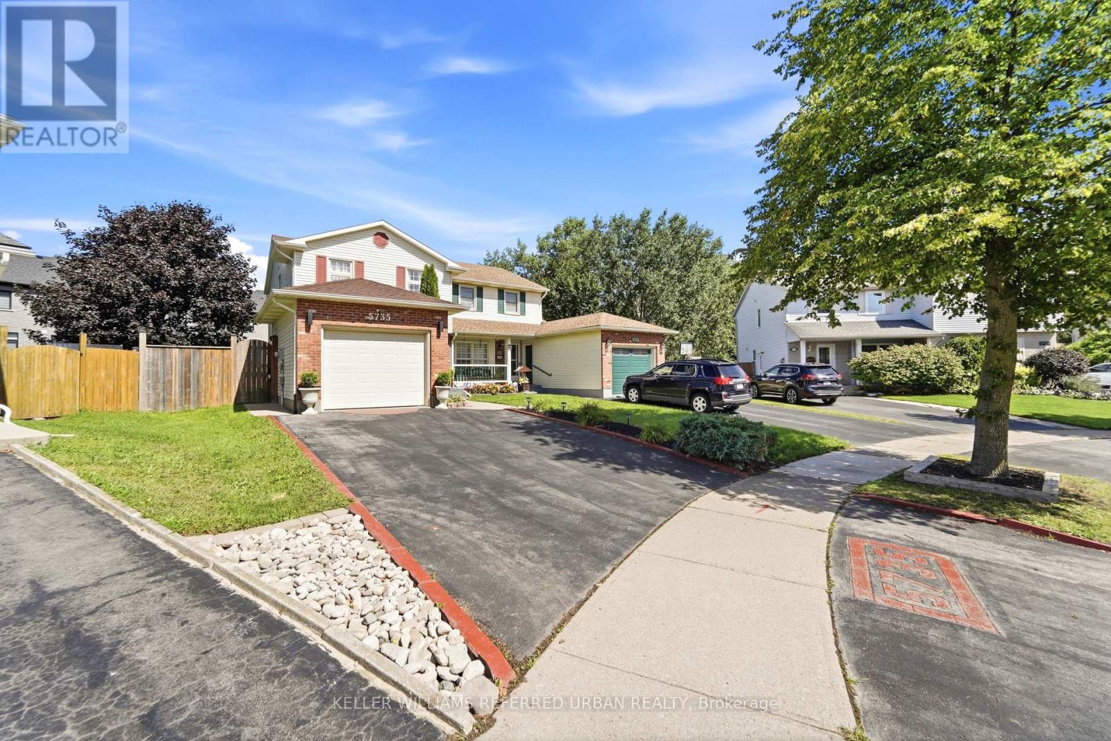 5735 Deerbrook Street NW, Niagara Falls, Ontario L2G 7V7 - Photo 2 - X13779936