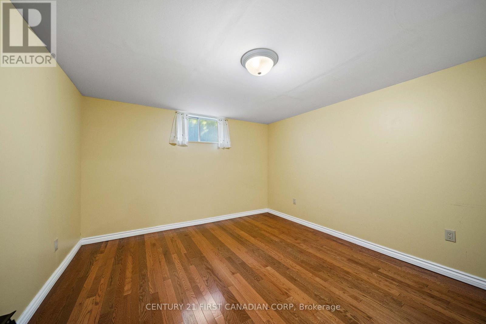 101 Kleinfeldt Avenue, Lucan Biddulph, Ontario  N0M 2J0 - Photo 47 - X13826416
