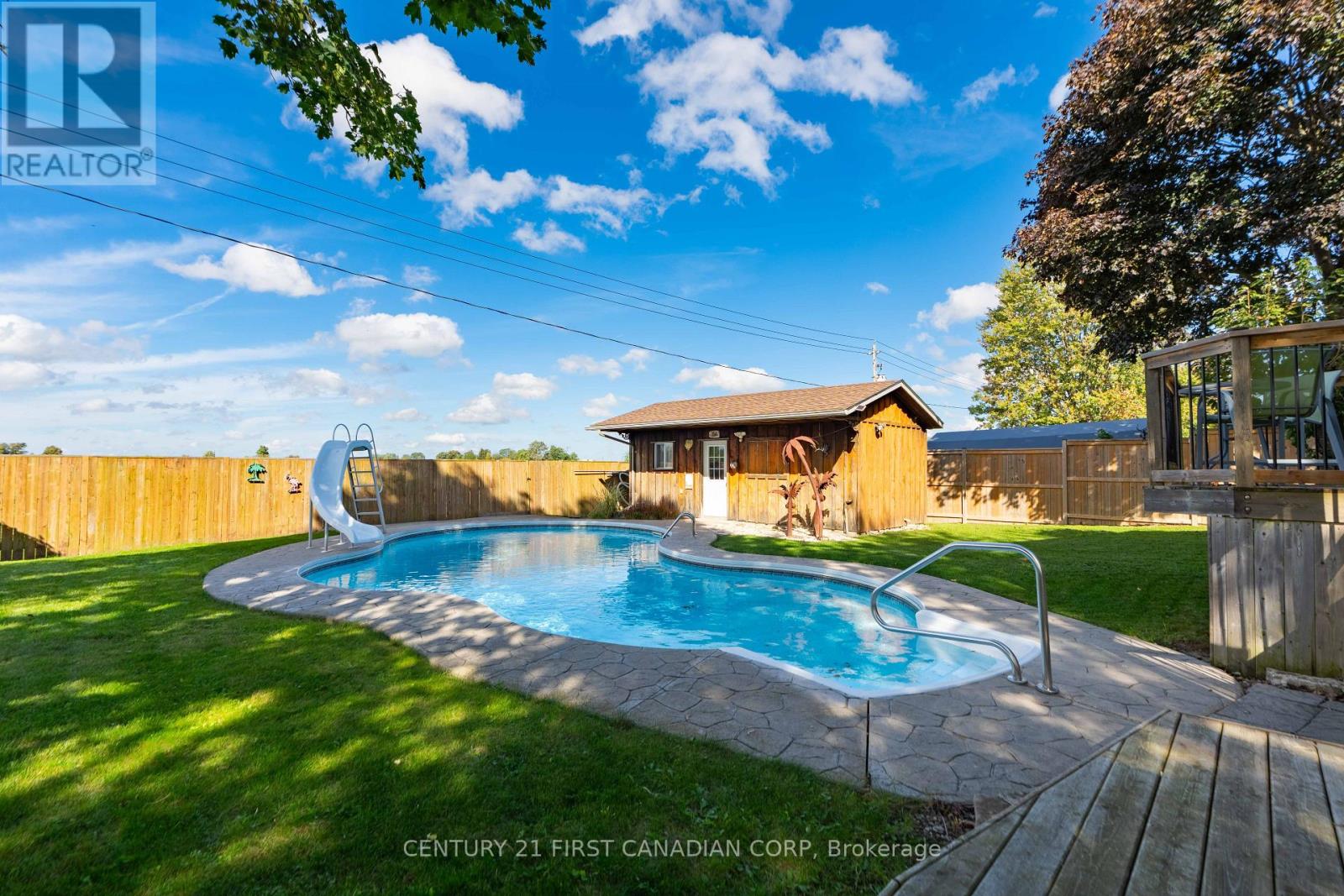 101 Kleinfeldt Avenue, Lucan Biddulph, Ontario  N0M 2J0 - Photo 9 - X13826416
