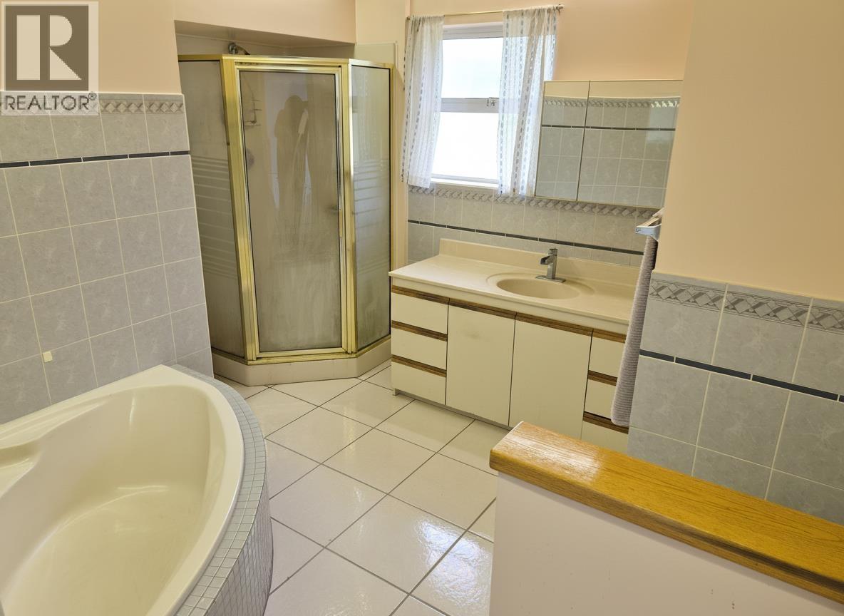4298 Mcgill Street, Burnaby, British Columbia  V5C 1M9 - Photo 18 - R3133075