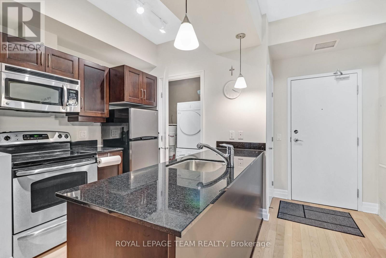 414 - 235 Kent Street, Ottawa, Ontario K2P 1Z9 - Photo 3 - X13826410