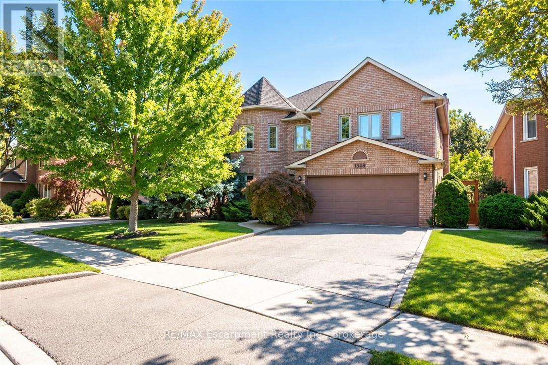 1348 FIELDCREST LANE, Oakville, Ontario
