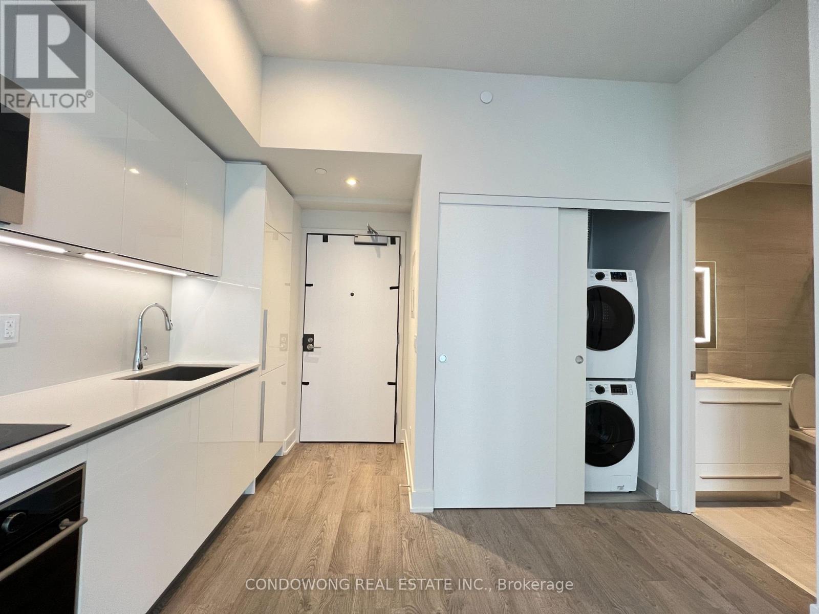 4308 - 8 Cumberland Street, Toronto, Ontario  M4W 0B6 - Photo 3 - C13826498