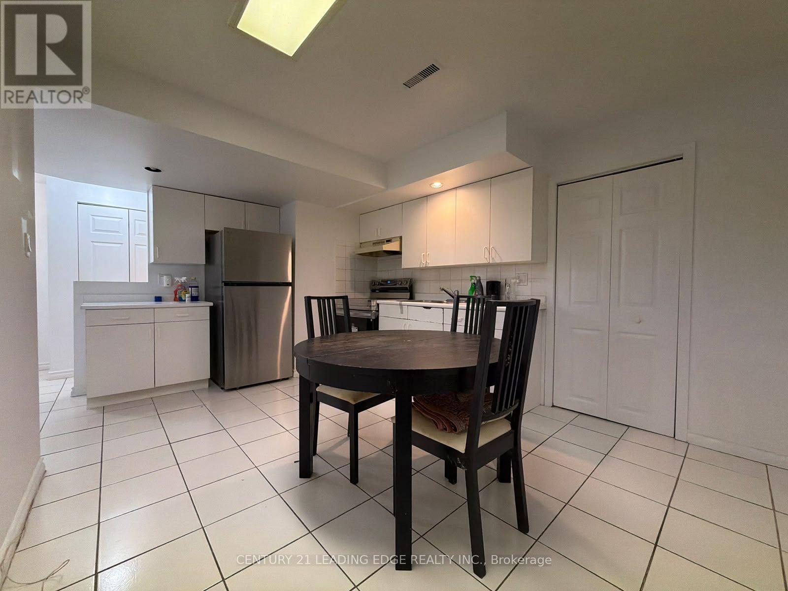 #lower - 2 Higginson Street, Markham, Ontario  L3P 6H6 - Photo 8 - N13826414