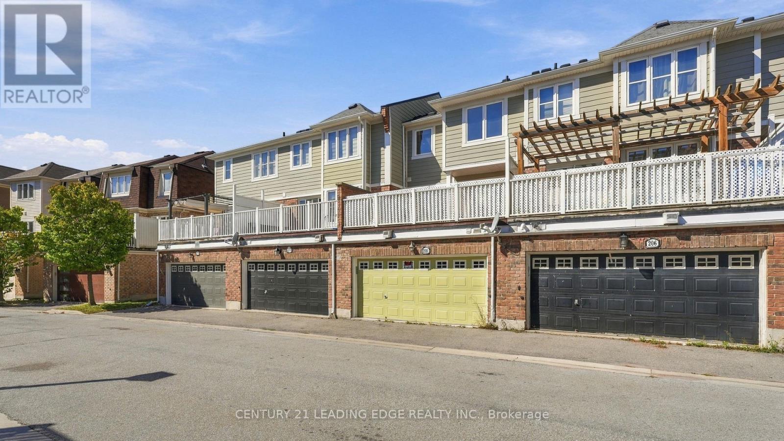 208 Magurn Gate, Milton, Ontario  L9T 7B4 - Photo 4 - W13826462