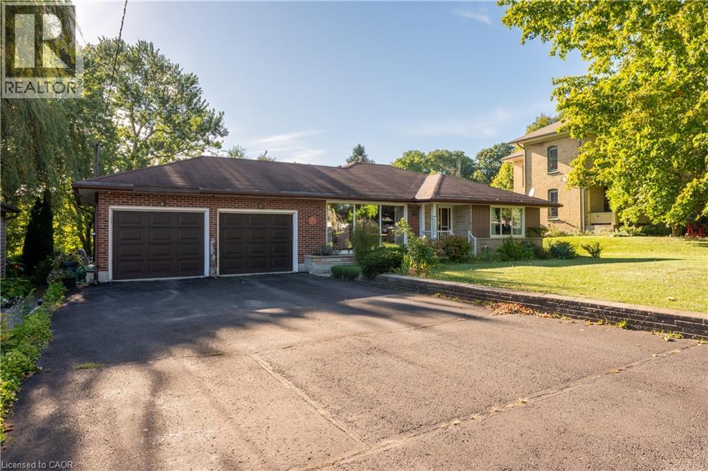 279 Oxford Avenue, Ingersoll, Ontario  N5C 3H5 - Photo 3 - 40866477