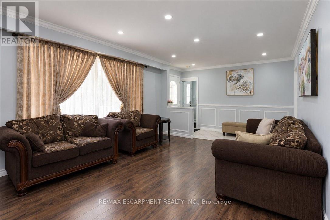 33 Bellingham Drive, Hamilton, Ontario  L8V 3R3 - Photo 8 - X13826496