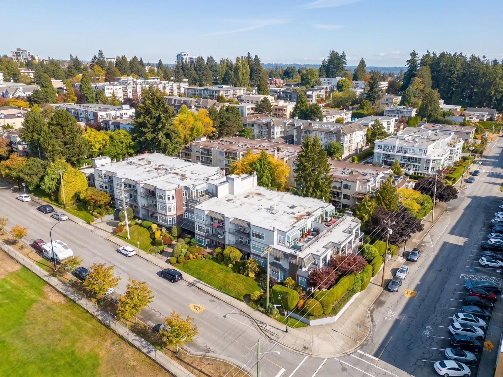 412 1220 Fir Street, White Rock, British Columbia  V4B 4B1 - Photo 37 - R3169249