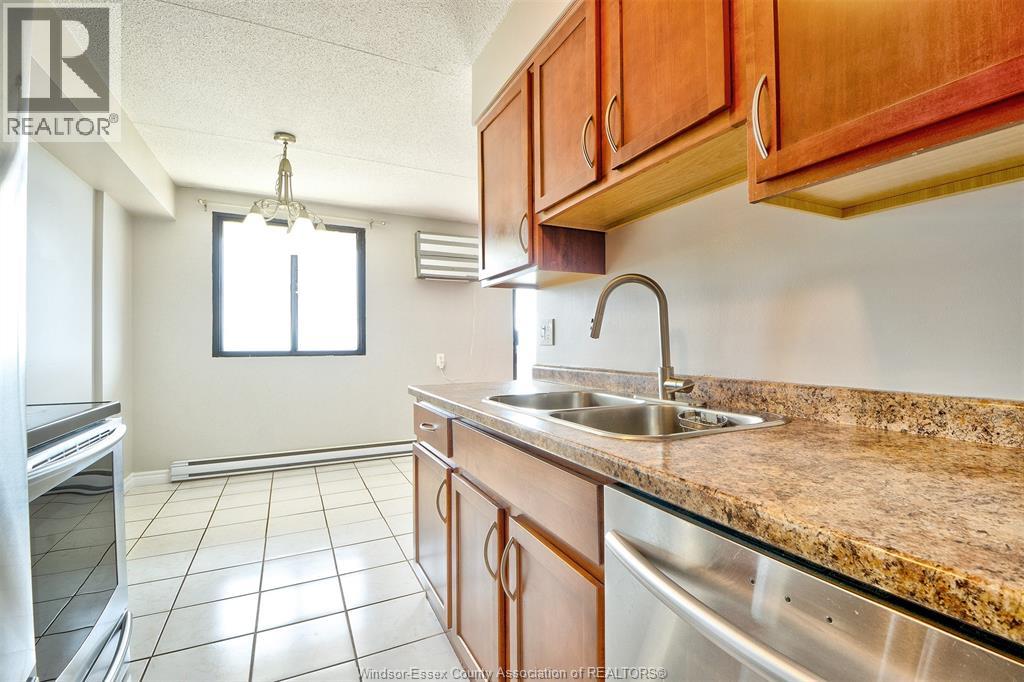 150 Park Ave., Windsor, Ontario  N9A 7A2 - Photo 6 - 26023444