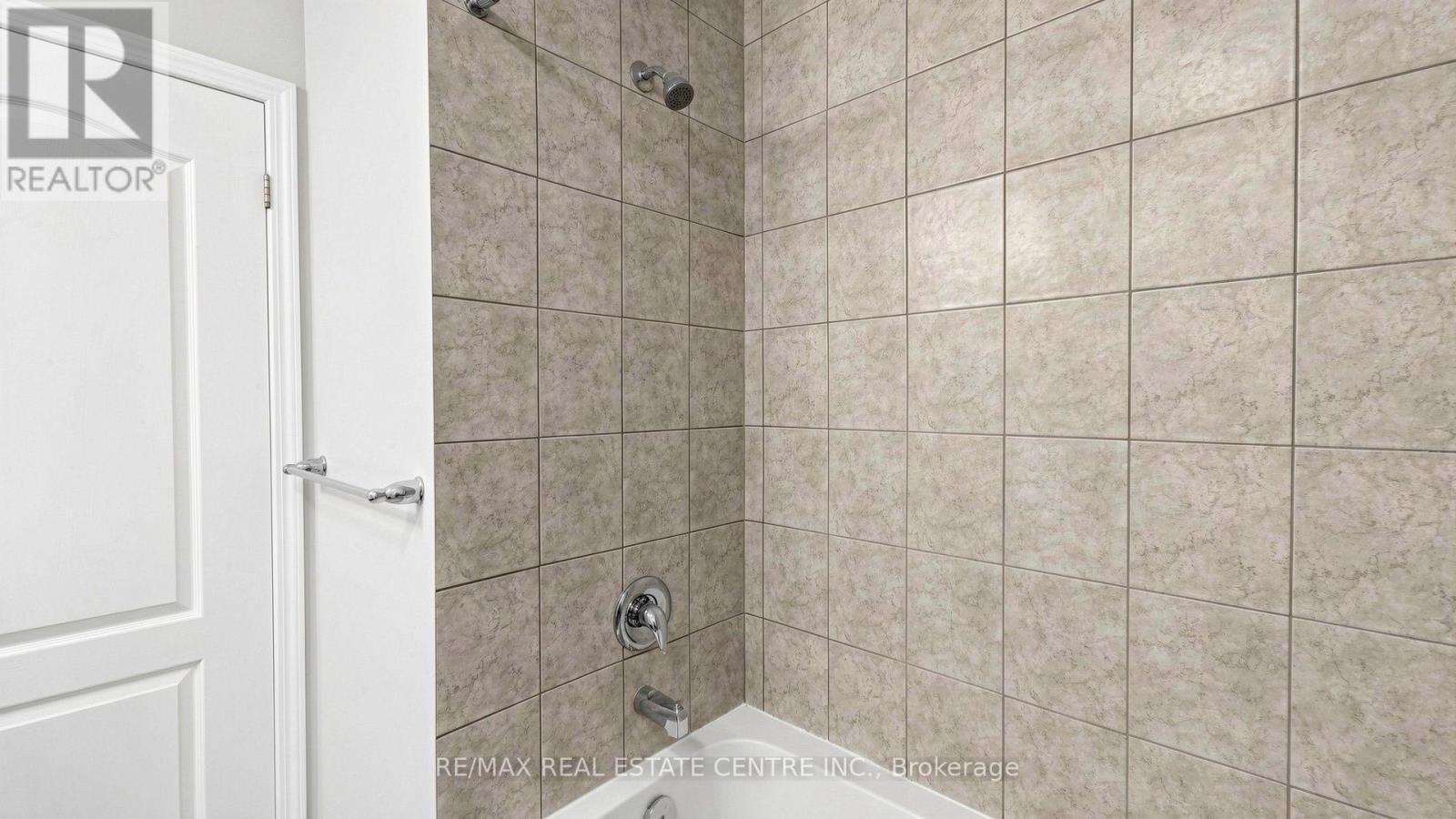 300 Bedrock Drive, Hamilton, Ontario  L8J 0M4 - Photo 36 - X13823122
