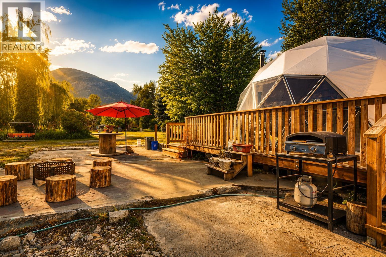 1641 Airport Road, Squamish, British Columbia  V0N 2L3 - Photo 14 - C8082252