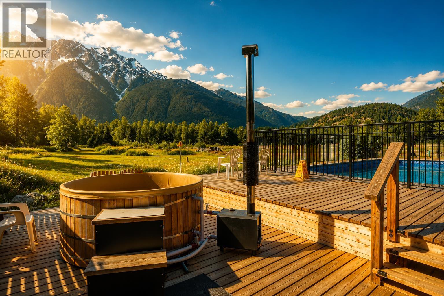 1641 Airport Road, Squamish, British Columbia  V0N 2L3 - Photo 15 - C8082252