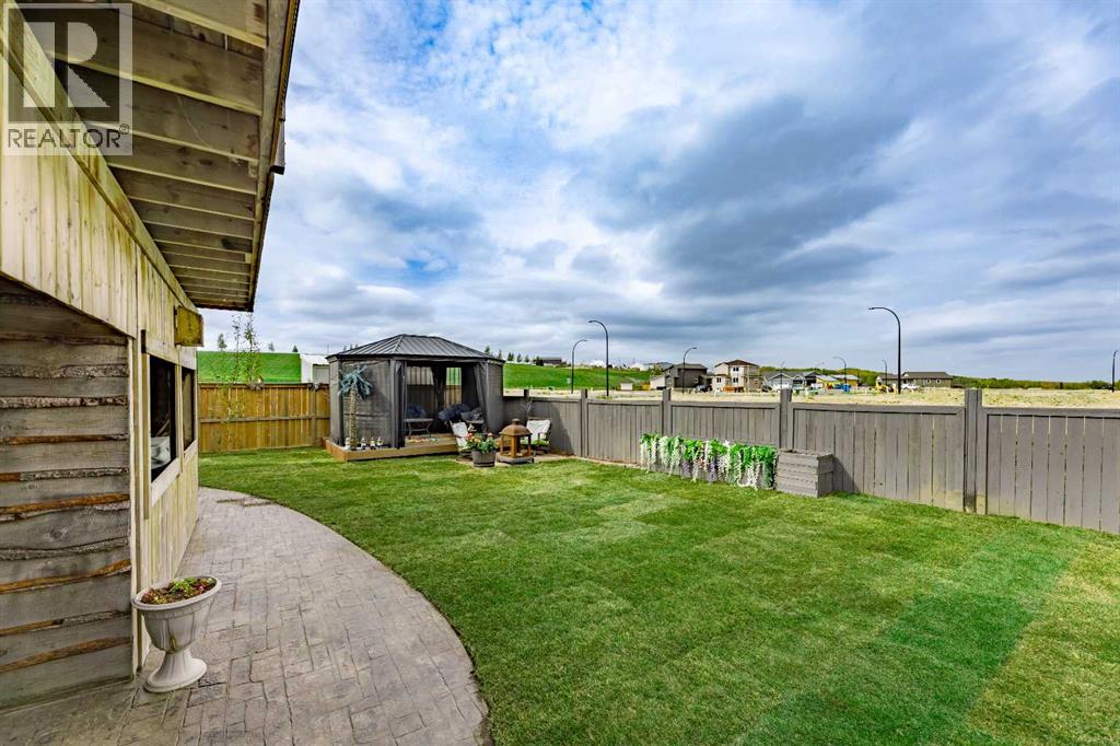 6 Valarosa Cove