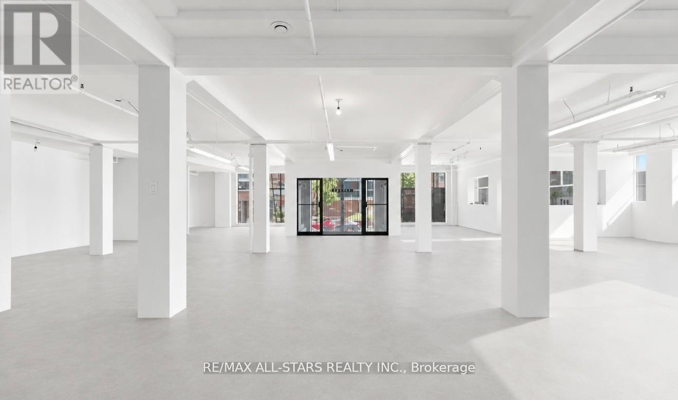 14 Mccaul Street, Toronto, Ontario  M5T 1V6 - Photo 6 - C13826508