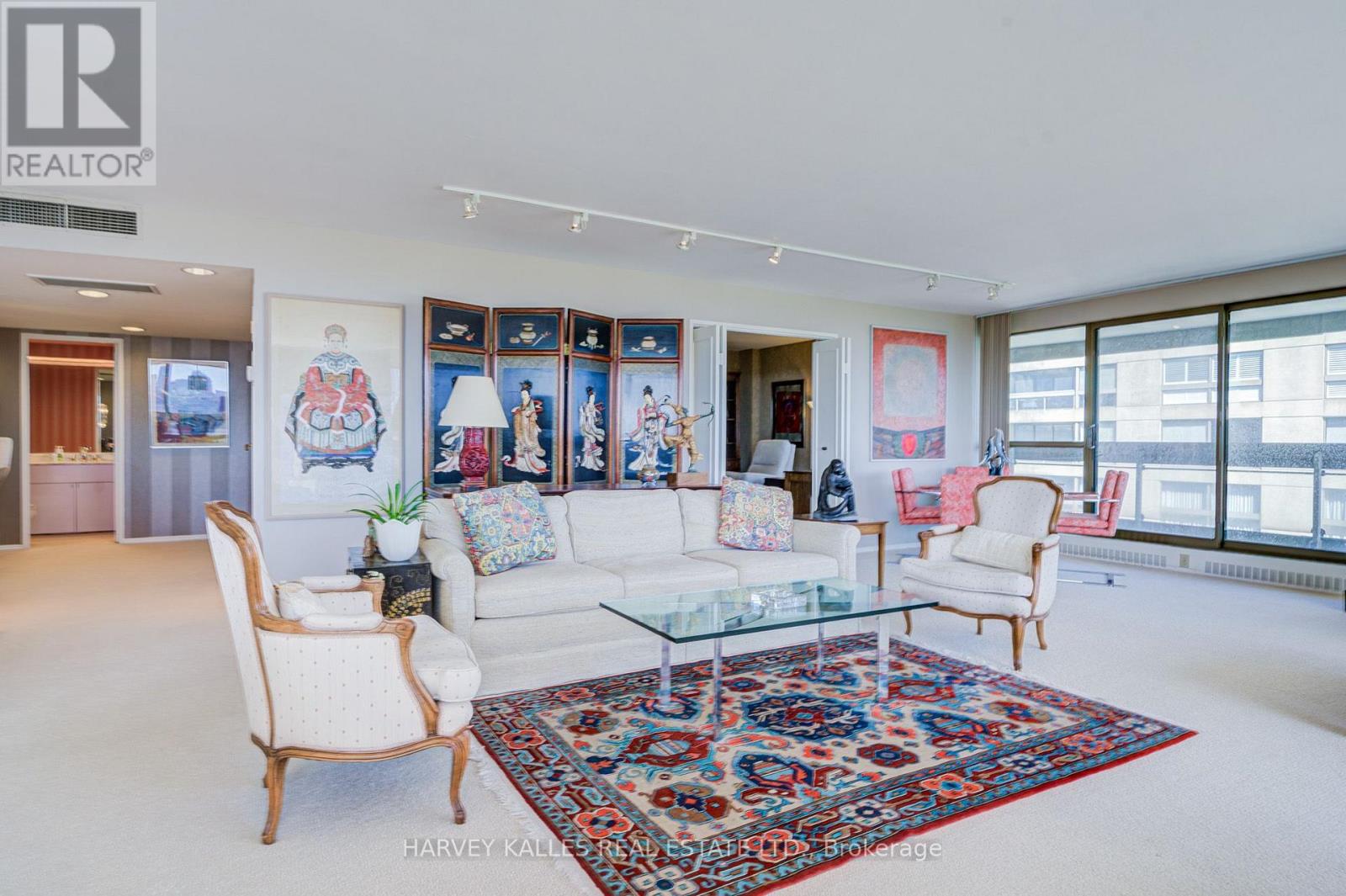 1605 - 63 St. Clair Avenue W, Toronto, Ontario  M4V 2Y9 - Photo 12 - C13826552