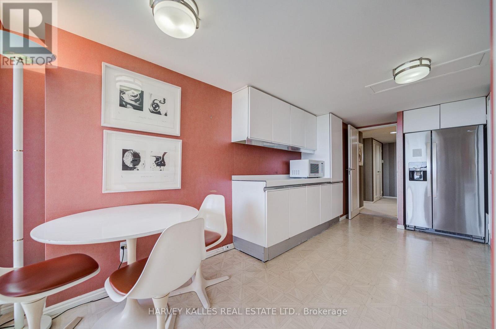 1605 - 63 St. Clair Avenue W, Toronto, Ontario  M4V 2Y9 - Photo 23 - C13826552