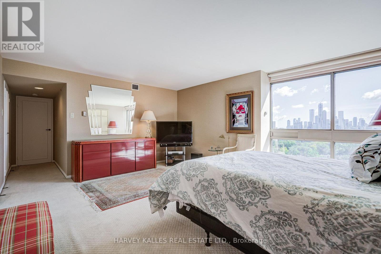 1605 - 63 St. Clair Avenue W, Toronto, Ontario  M4V 2Y9 - Photo 29 - C13826552