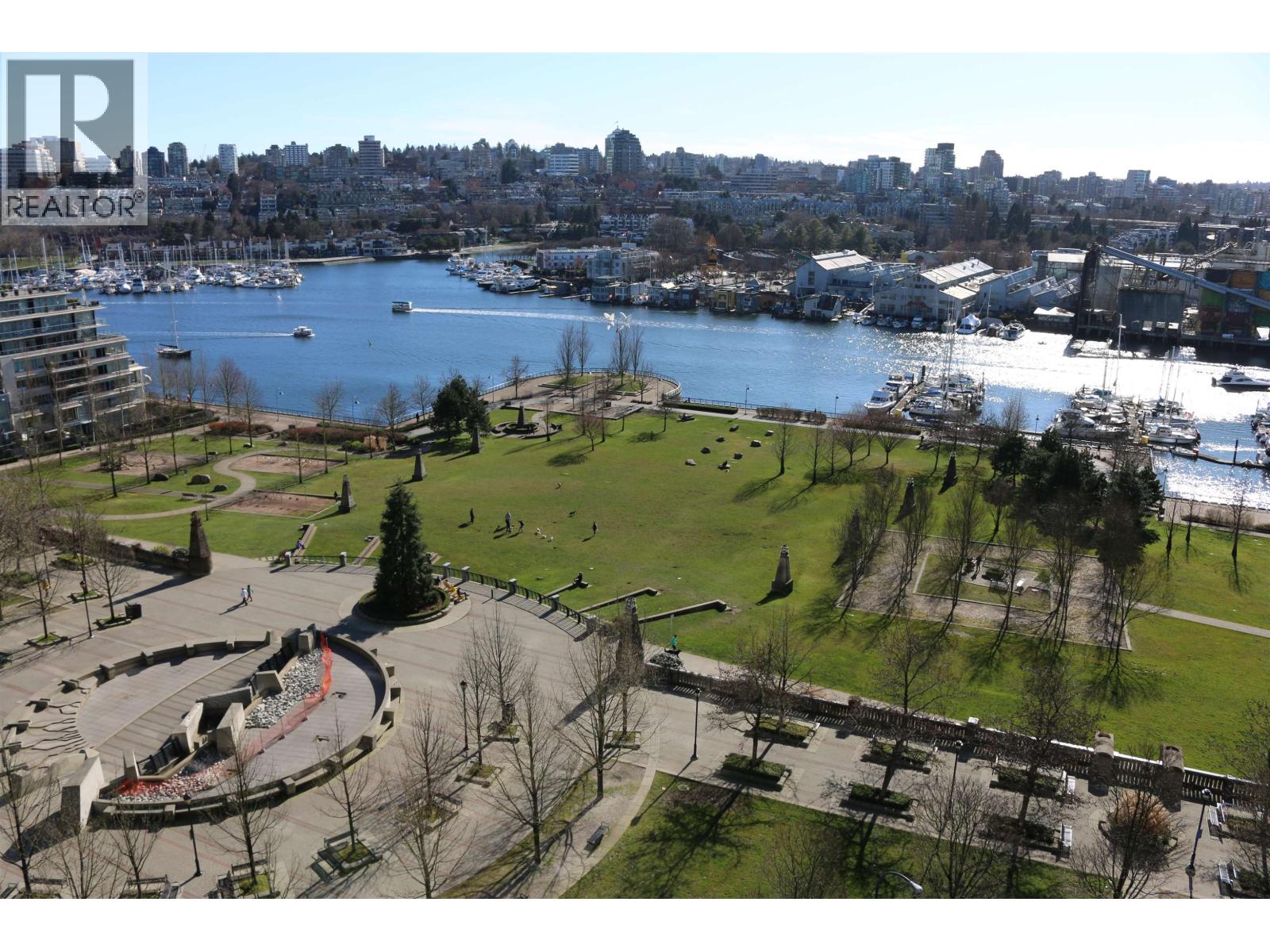 1606 583 Beach Crescent, Vancouver, British Columbia  V6Z 3E6 - Photo 2 - R3169382