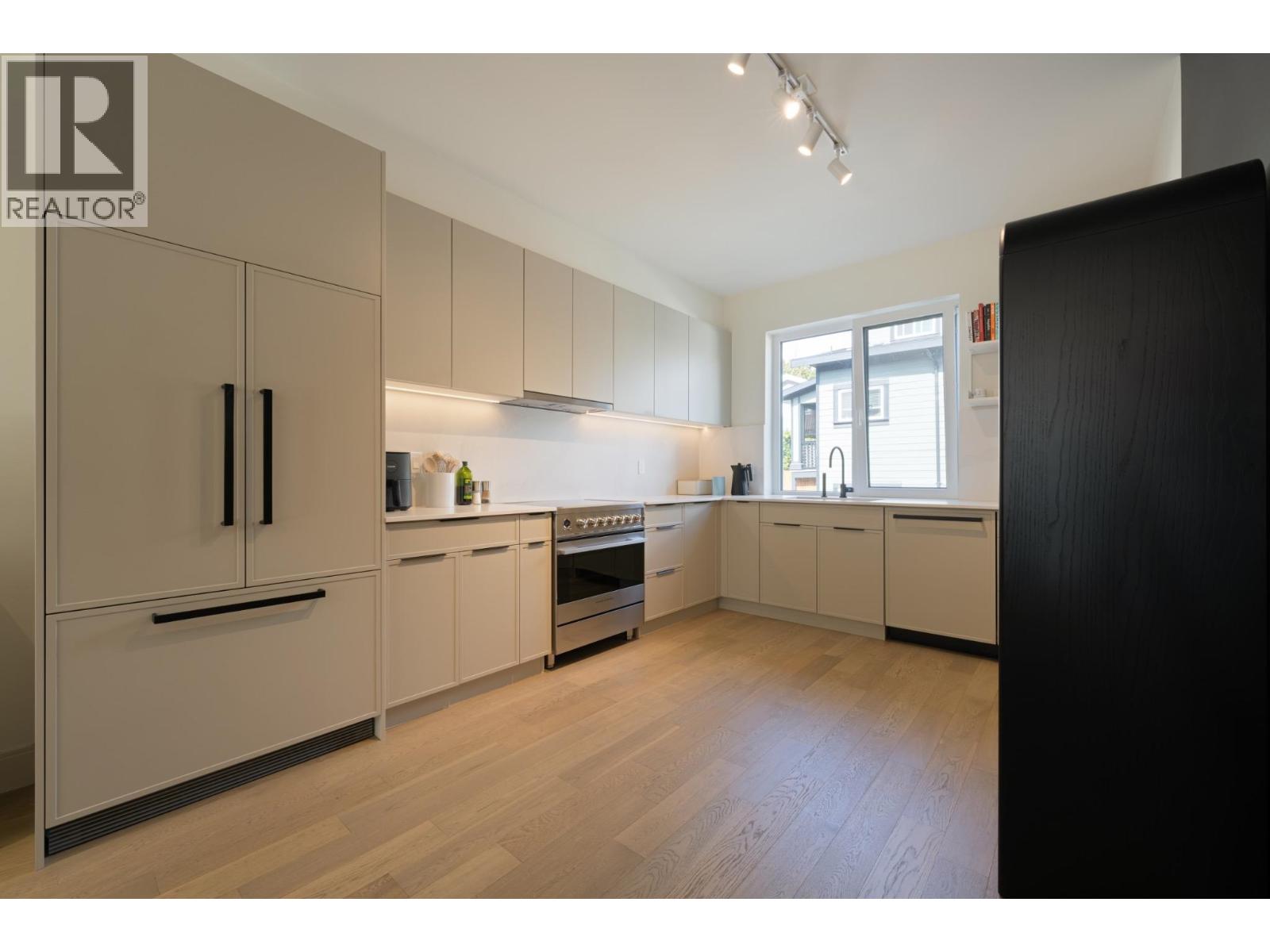 24 632 E 3rd Street, North Vancouver, British Columbia  V7L 0J1 - Photo 16 - R3169407