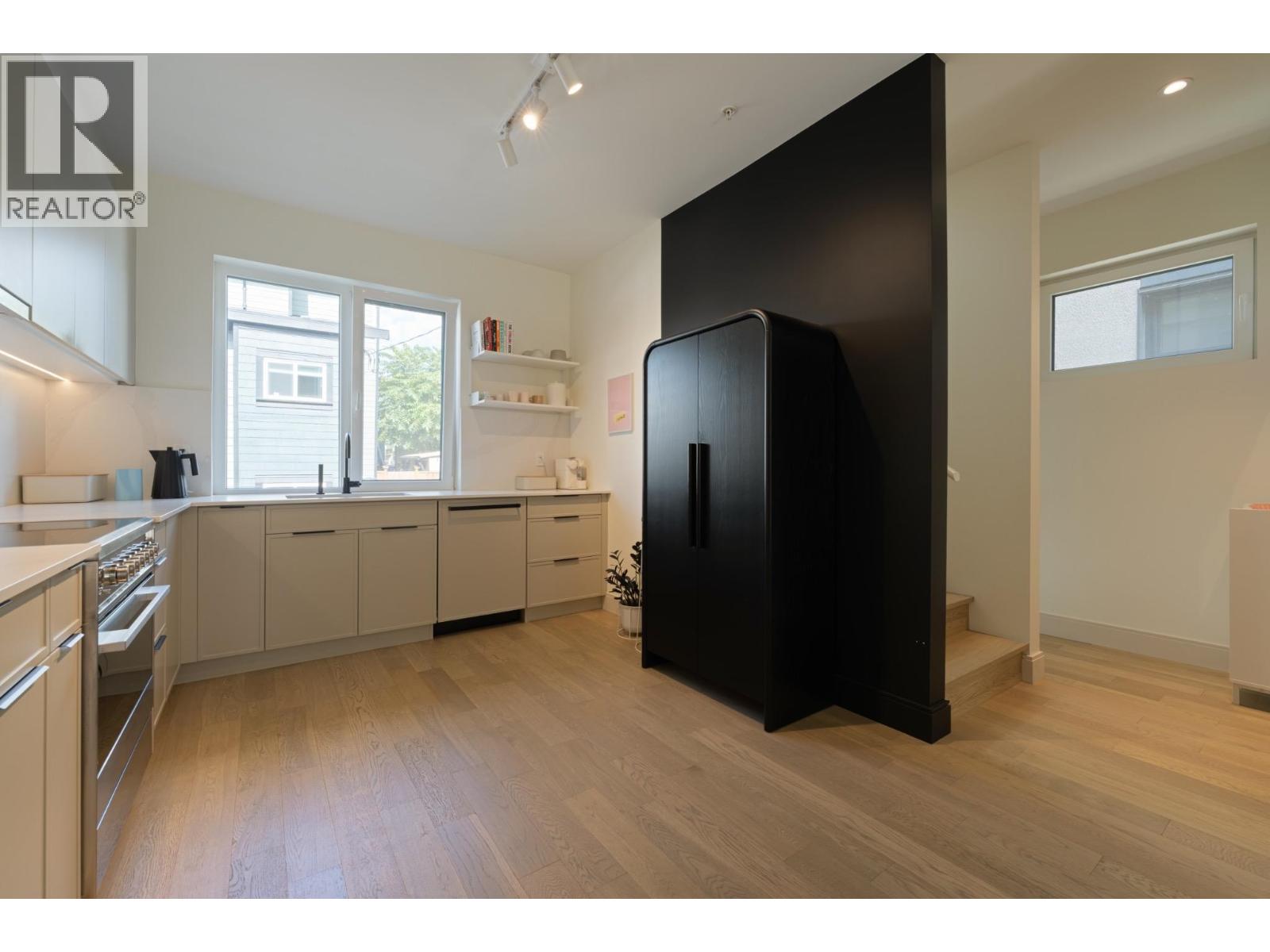 24 632 E 3rd Street, North Vancouver, British Columbia  V7L 0J1 - Photo 18 - R3169407