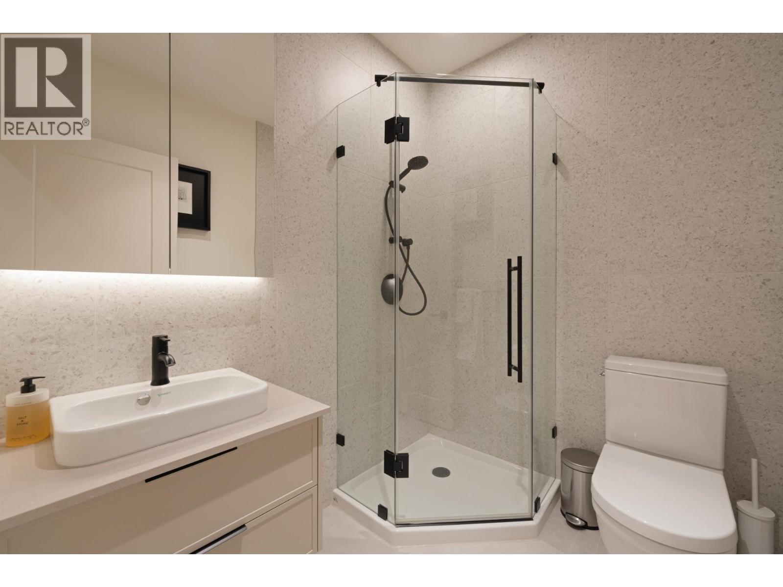 24 632 E 3rd Street, North Vancouver, British Columbia  V7L 0J1 - Photo 30 - R3169407