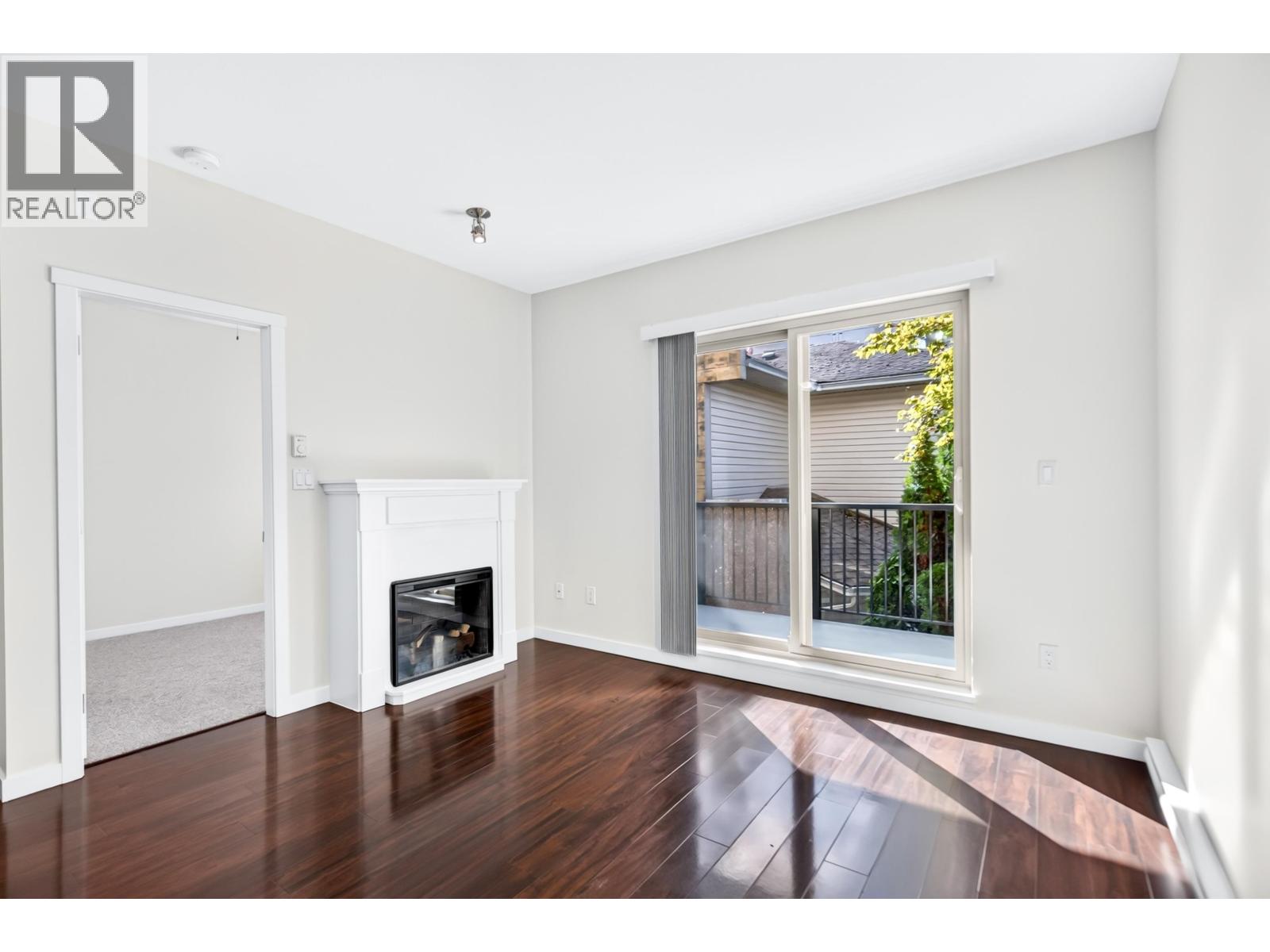 210 22290 North Avenue, Maple Ridge, British Columbia  V2X 8Z8 - Photo 11 - R3169438