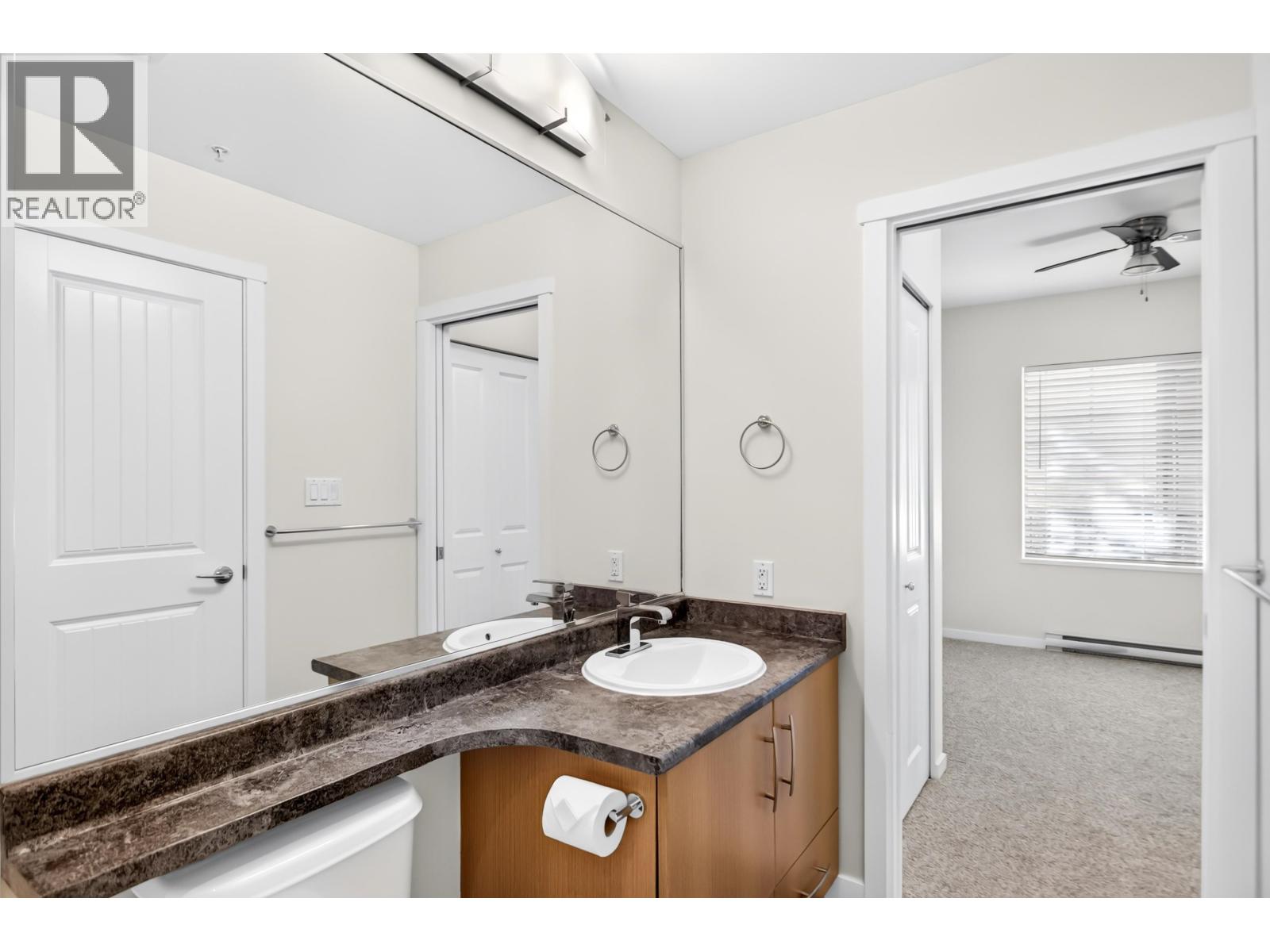 210 22290 North Avenue, Maple Ridge, British Columbia  V2X 8Z8 - Photo 16 - R3169438