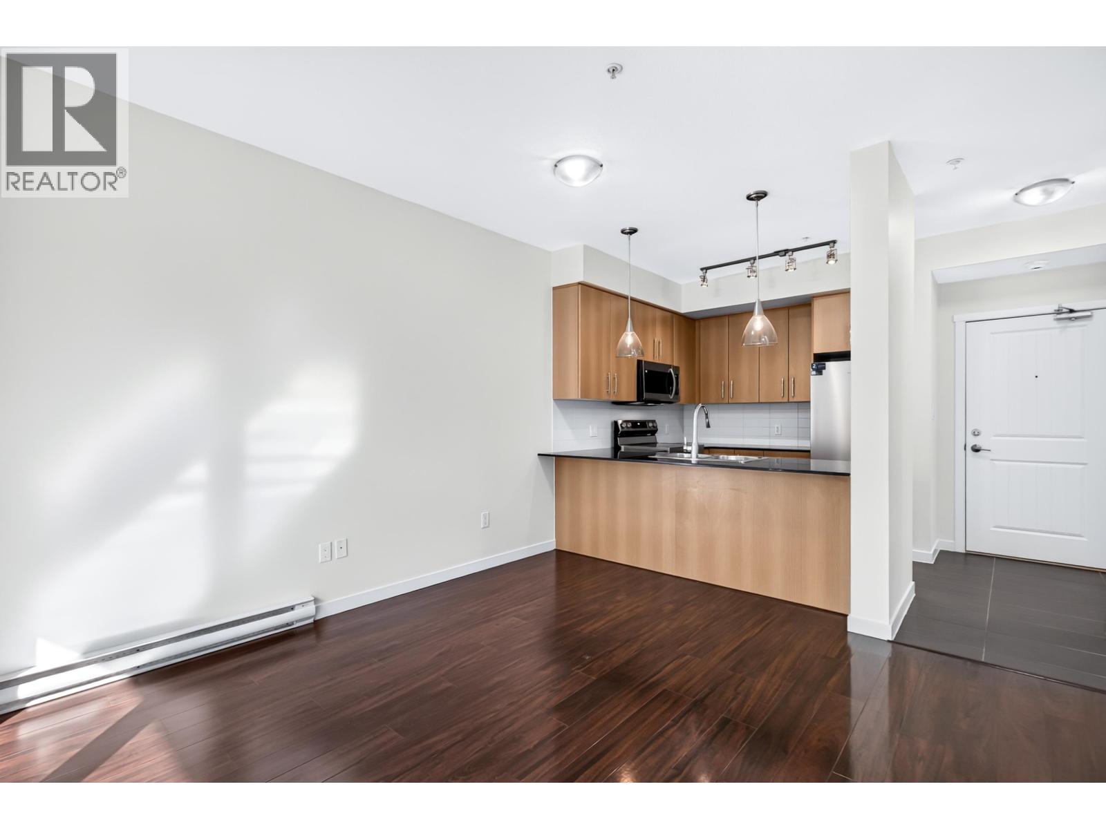 210 22290 North Avenue, Maple Ridge, British Columbia  V2X 8Z8 - Photo 9 - R3169438