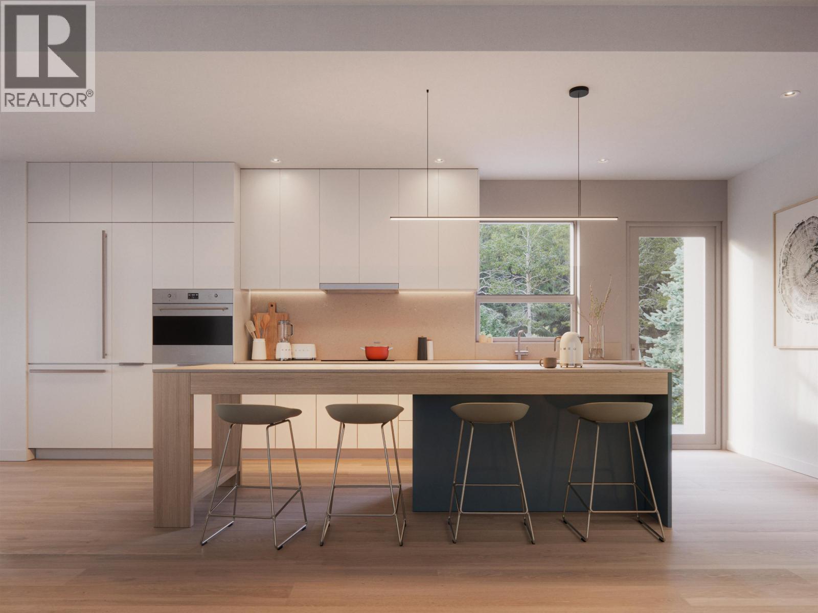 2 2900 UNIVERSITY BOULEVARD, Squamish, British Columbia