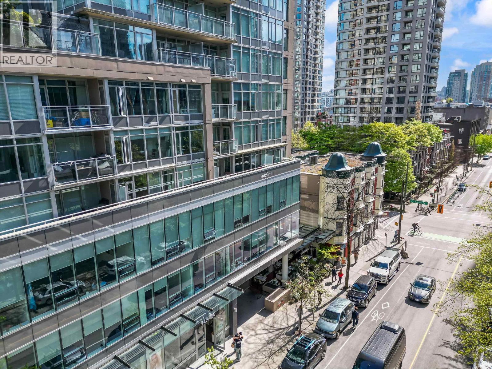 708 888 HOMER STREET, Vancouver, British Columbia