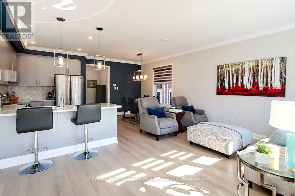 24 Barfoot Street, Collingwood, Ontario  L9Y 3Y8 - Photo 10 - S13826524