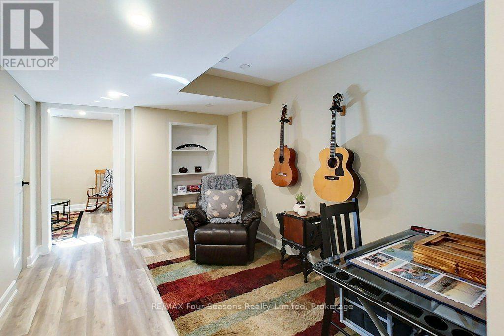 24 Barfoot Street, Collingwood, Ontario  L9Y 3Y8 - Photo 32 - S13826524