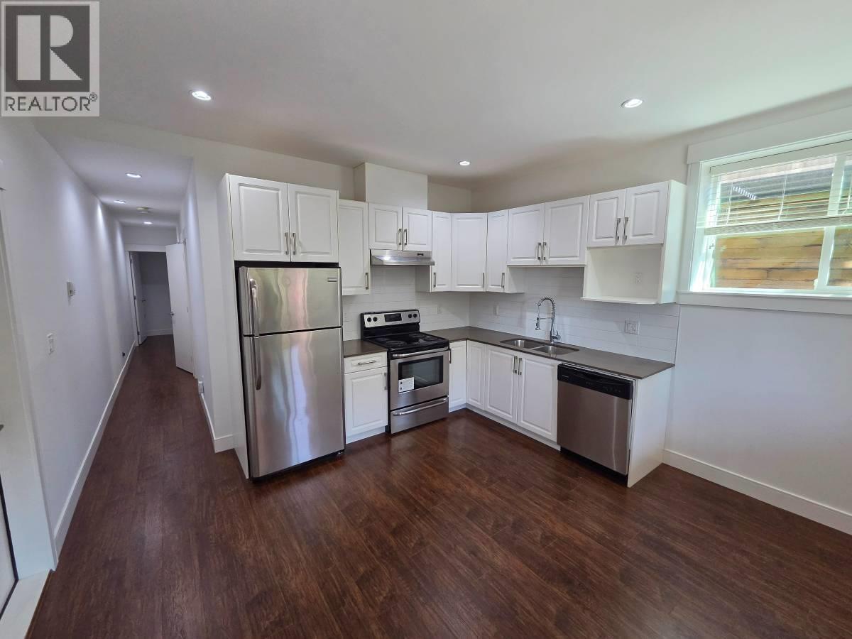 Lower 726 DELESTRE AVENUE