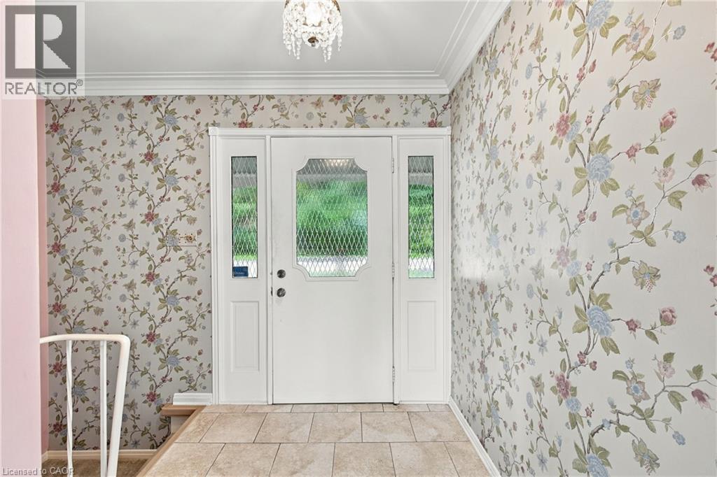 26 Leslie Drive, Hamilton, Ontario  L8G 2R1 - Photo 7 - 40866228