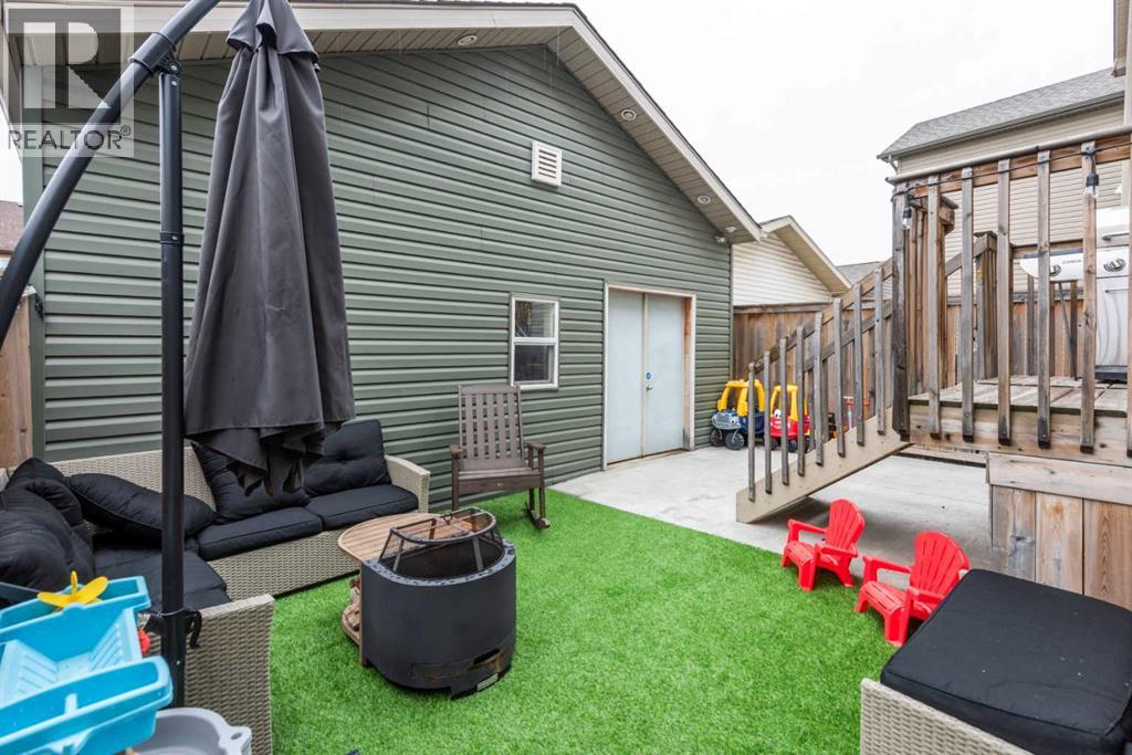 300 New Brighton Landing SE, Calgary, Alberta  T2Z 0S6 - Photo 29 - A2347994
