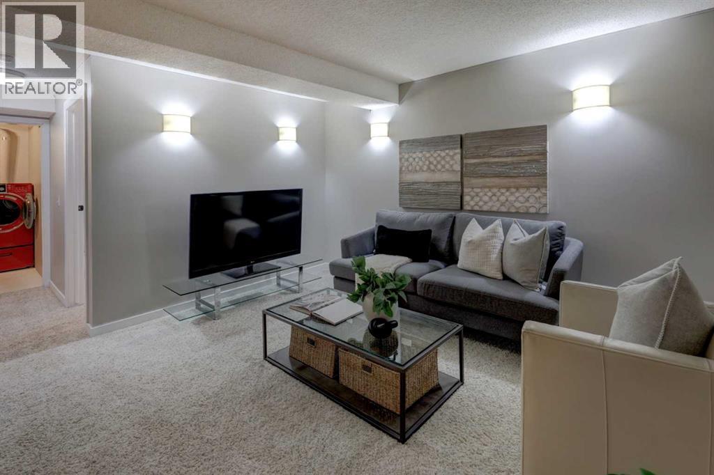 236 Cedarwood Park SW, Calgary, Alberta  T2W 5T6 - Photo 21 - A2345323