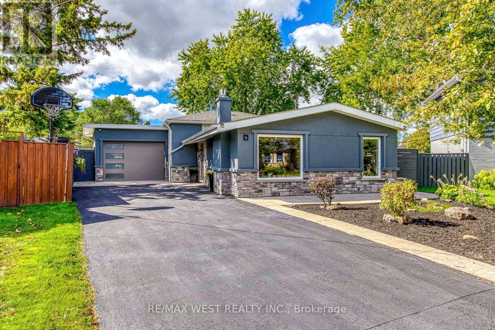 6 MILLVIEW COURT, Toronto, Ontario