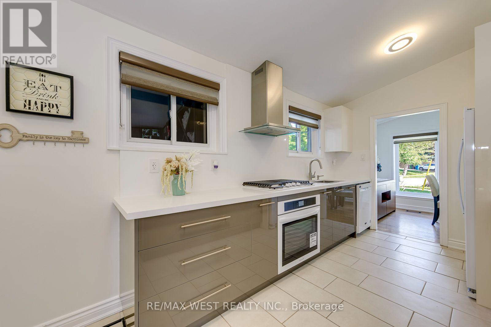 6 Millview Court, Toronto, Ontario  M9W 3K7 - Photo 19 - W13826516