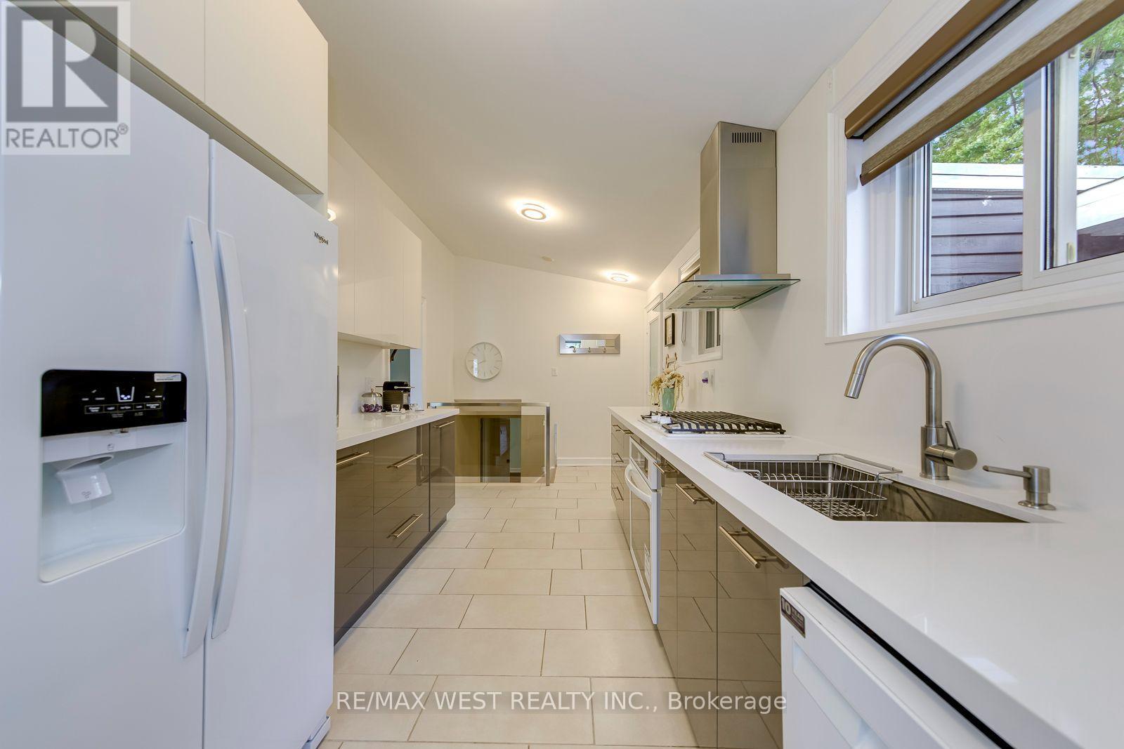 6 Millview Court, Toronto, Ontario  M9W 3K7 - Photo 20 - W13826516