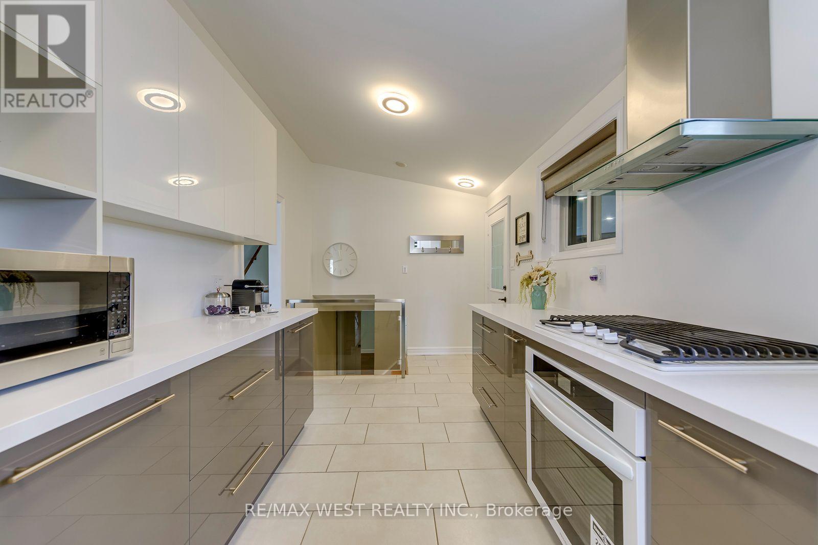 6 Millview Court, Toronto, Ontario  M9W 3K7 - Photo 21 - W13826516