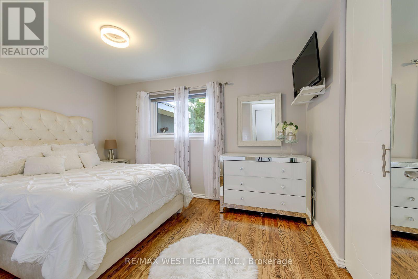 6 Millview Court, Toronto, Ontario  M9W 3K7 - Photo 30 - W13826516