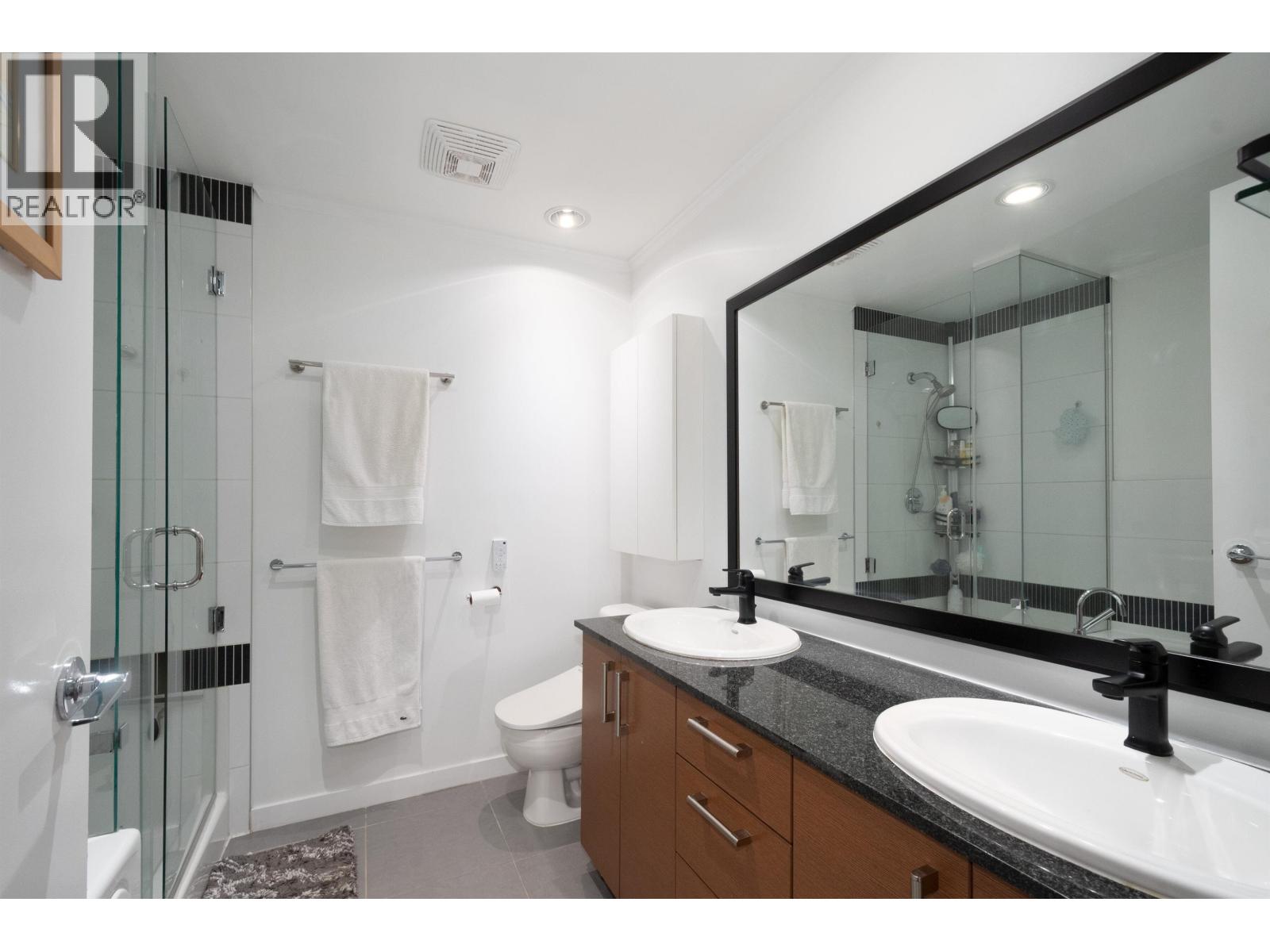 2602 2345 MADISON AVENUE