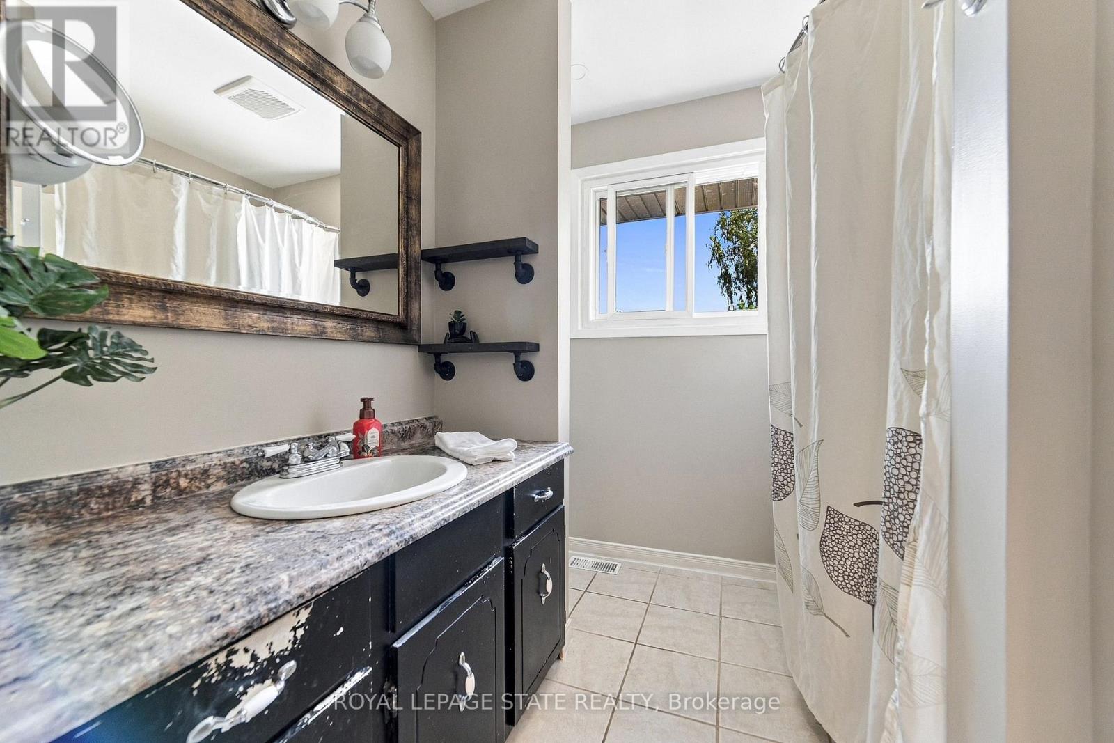 380 Haldimand Trail, Haldimand, Ontario  N1A 2W8 - Photo 6 - X13826520