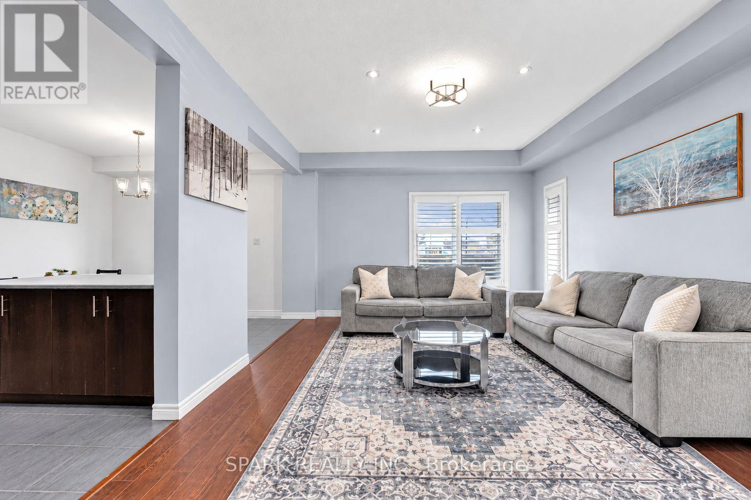 4 Cutts Crescent, Hamilton, Ontario  L0R 1C0 - Photo 4 - X13826550