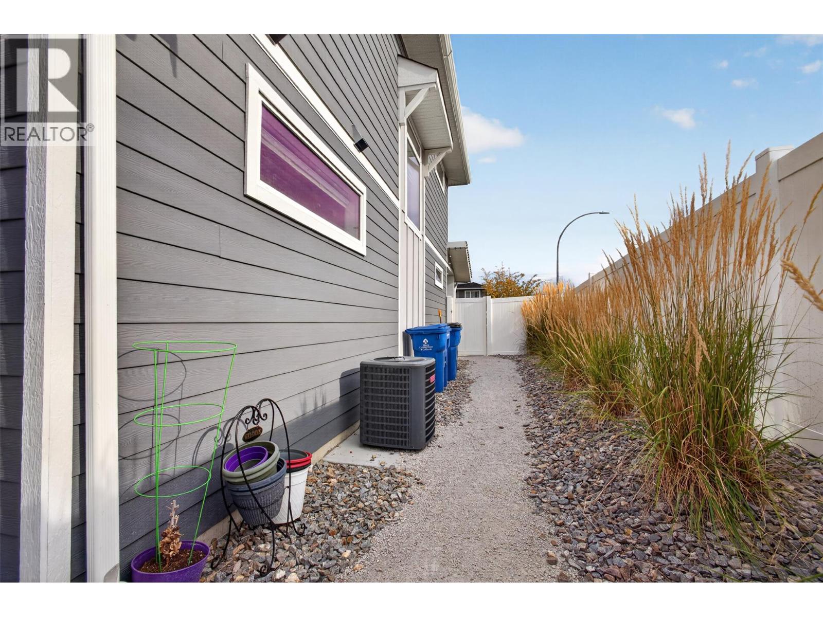 2400 Hawks Boulevard, West Kelowna, British Columbia  V4T 0A7 - Photo 39 - 10401500