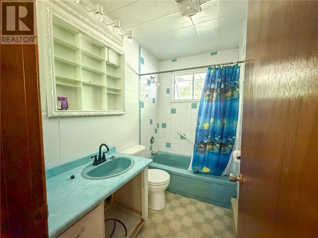 16 Bastien Road, Mindemoya, Ontario  P0P 1S0 - Photo 19 - 2130539